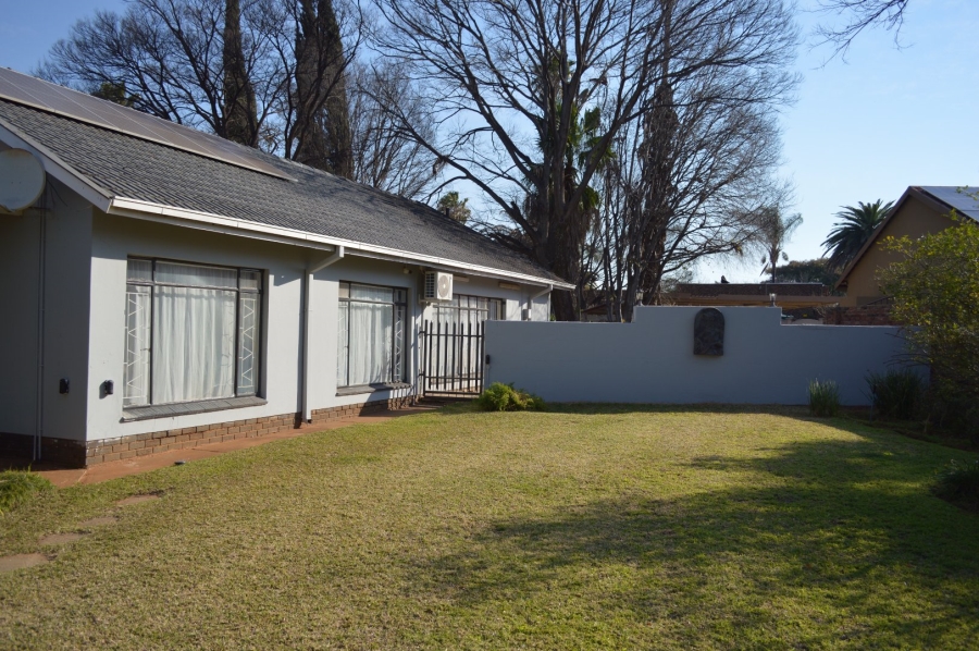 3 Bedroom Property for Sale in Flamwood North West
